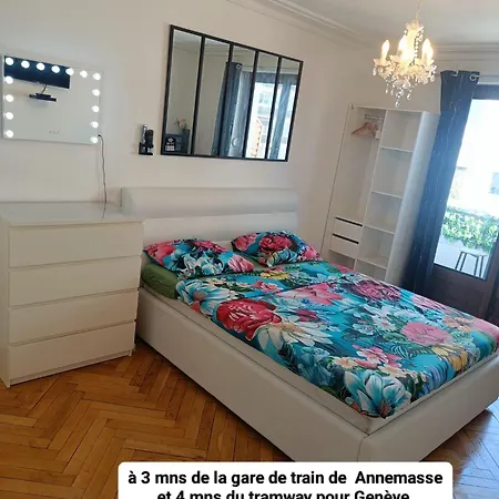 Guest house D'hote Avec Salle De Bain Et Balcon Prive - 3 Mins A Pied De La Gare - Geneve Acces Direct Annemasse